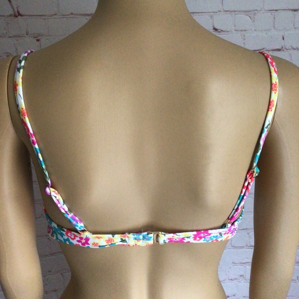 California Waves White Floral Tunnel Neck Bralette Bikini Top - NWT - Picture 3 of 8